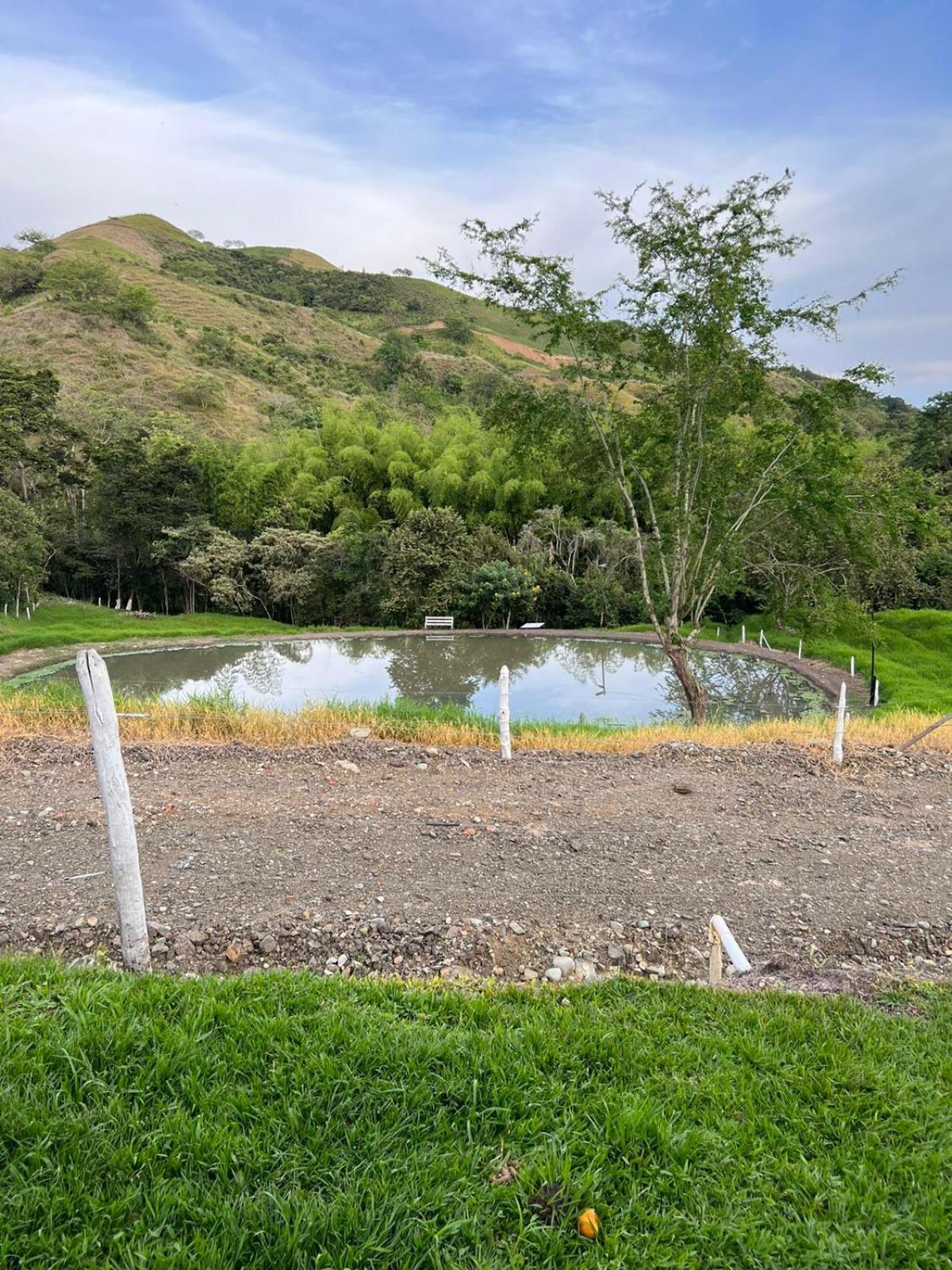 Casa Campestre Buga Parcelacion Paraiso De Sonsito Villa Eksteriør bilde